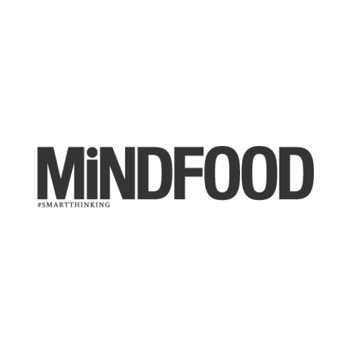 Crescent Nest sonic toothbrush featured in MINDFOOD with the tagline '#SMARTTHINKING' on a white background