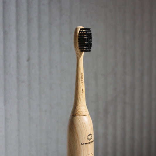 Crescent Nest_Sustainable Bamboo Sonic Toothbrush_travel case